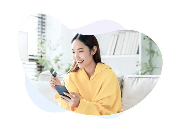 Khách hàng dễ dàng thanh toán phí bảo hiểm trực tuyến mọi lúc mọi nơi.